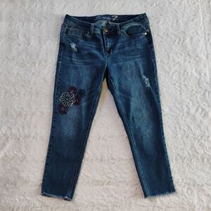 Seven7 Distressed Embroidered Floral Ankle Jeans
